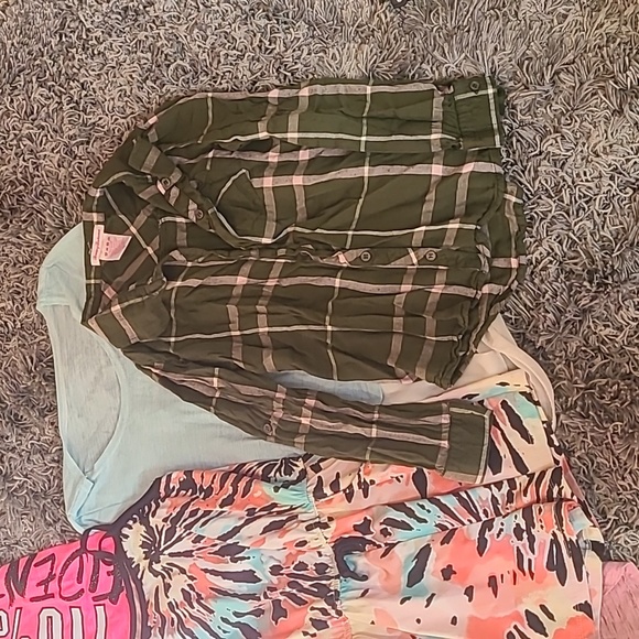 BUNDLE - Picture 9 of 11